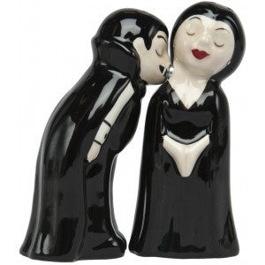 Vampire Salt and Pepper Shakers - Highway Thirty One - 1