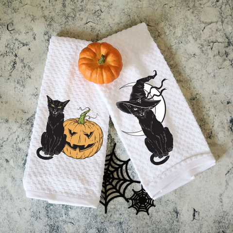 Set of Two Towels Vintage Black Cats