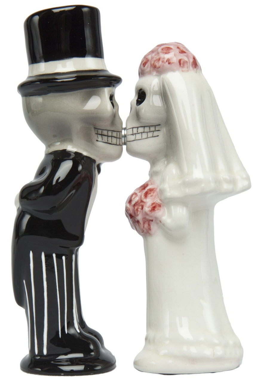 Love Never Dies Salt & Pepper Shakers - Highway Thirty One - 1