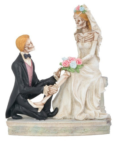 Love Never Dies The Garter - Highway Thirty One
