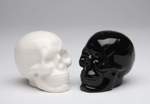 Black and White Skull Salt and Pepper Shakers